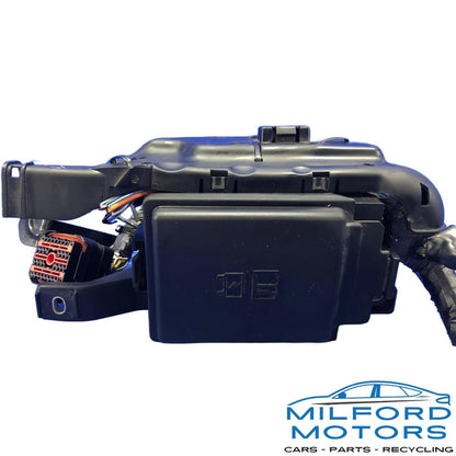 Front Relay Junction Fuse Box Fits 2019 Land Rover Range Rover Velar 2.0L