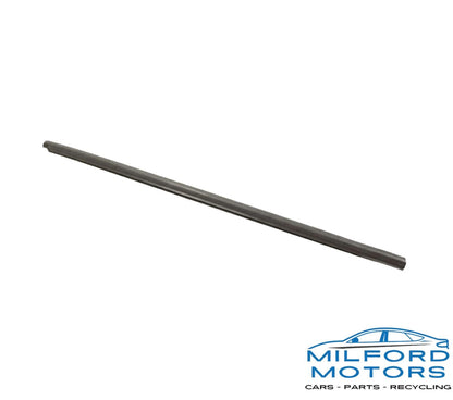 Front Right Side Door Window Belt Molding Fits 2023 Hyundai Kona Electric SEL