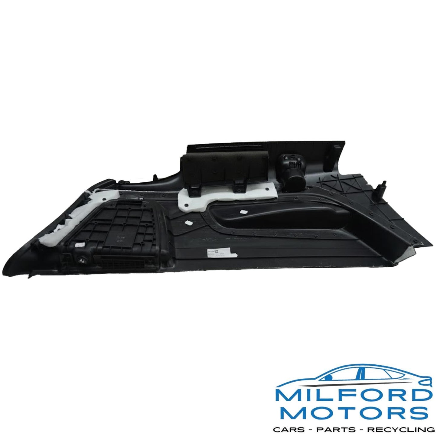 Rear Right Trunk Quarter Trim - 2015 Audi Q7 Quattro Premium Plus 3.0L 4L0863880