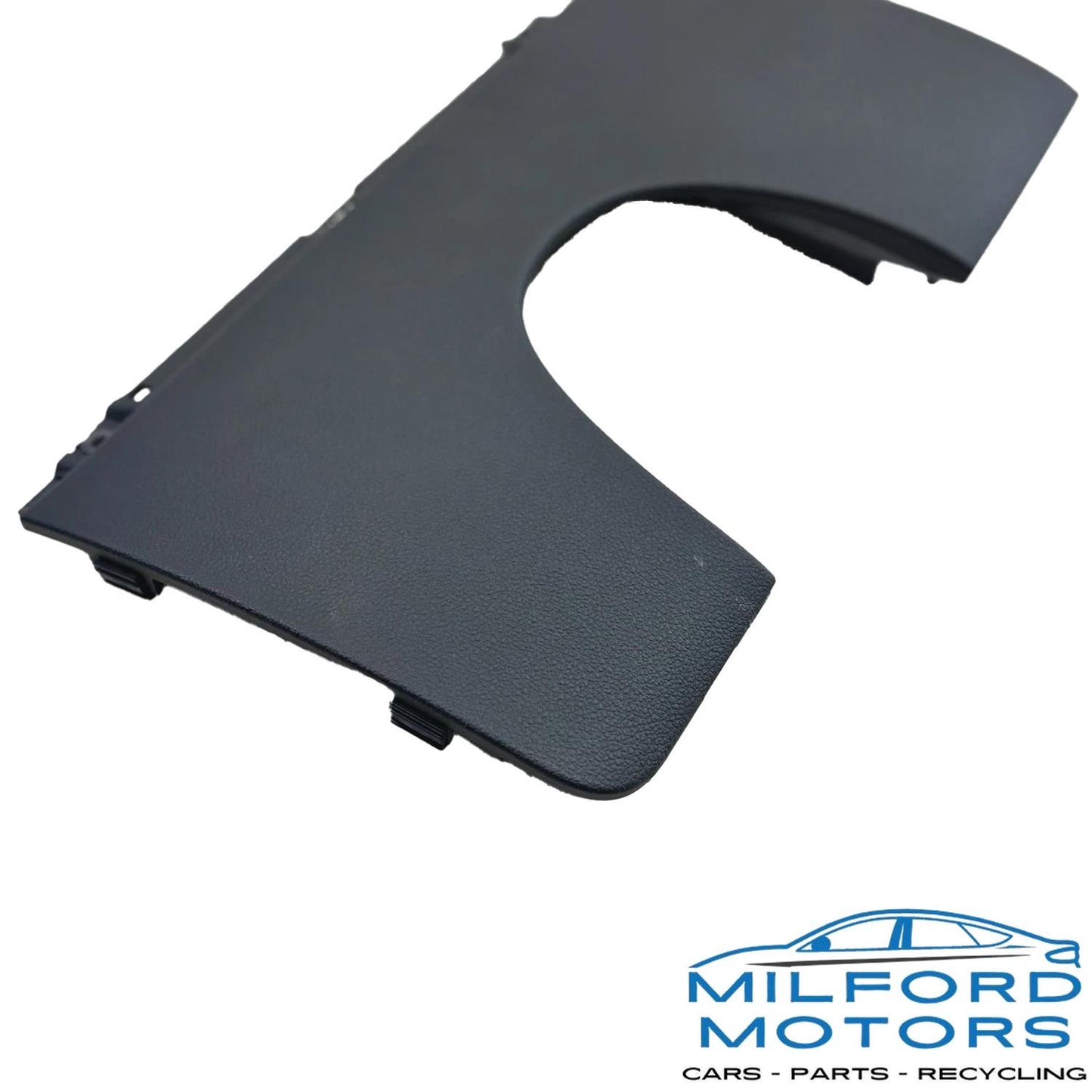 Dash Left Driver Side Knee Bolster Panel - 2015 Audi Q7 Quattro Premium Plus V6