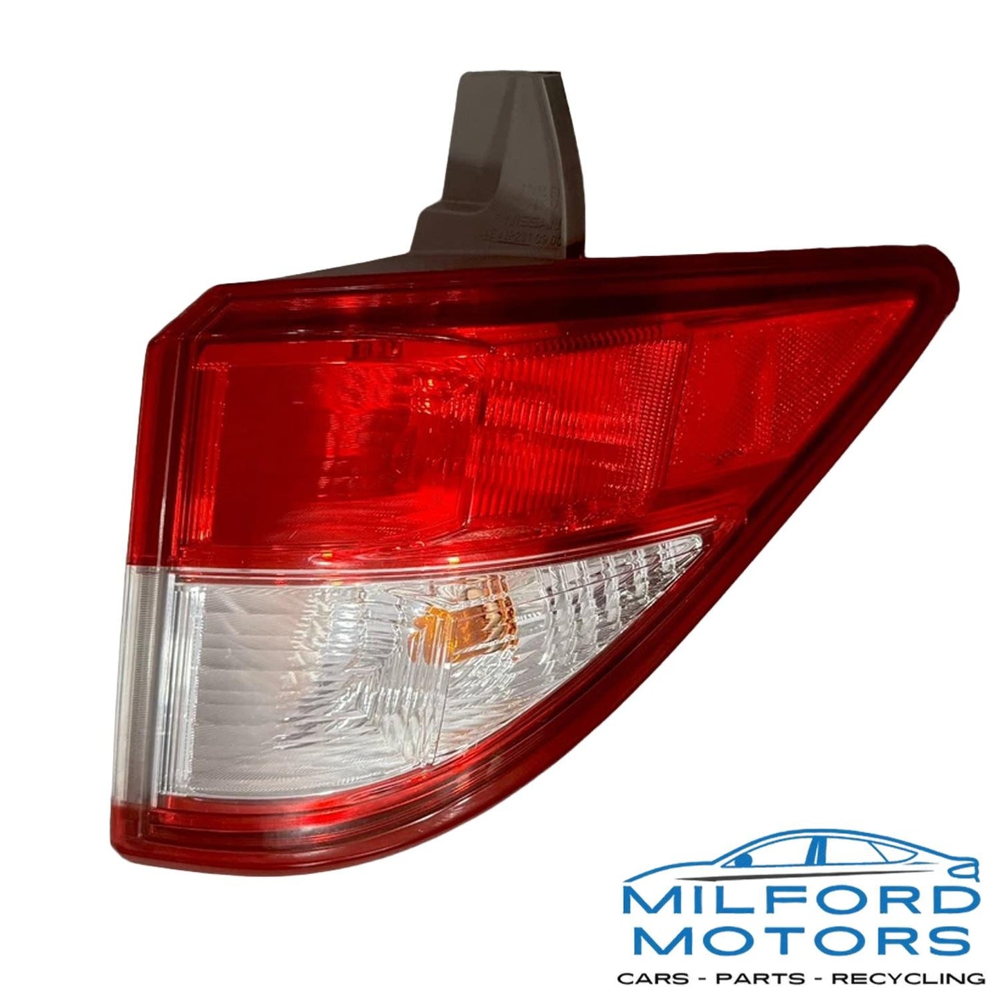 Passenger Side Tail Light Quarter Panel Mounted Fits 2012 Nissan Quest 3.5L