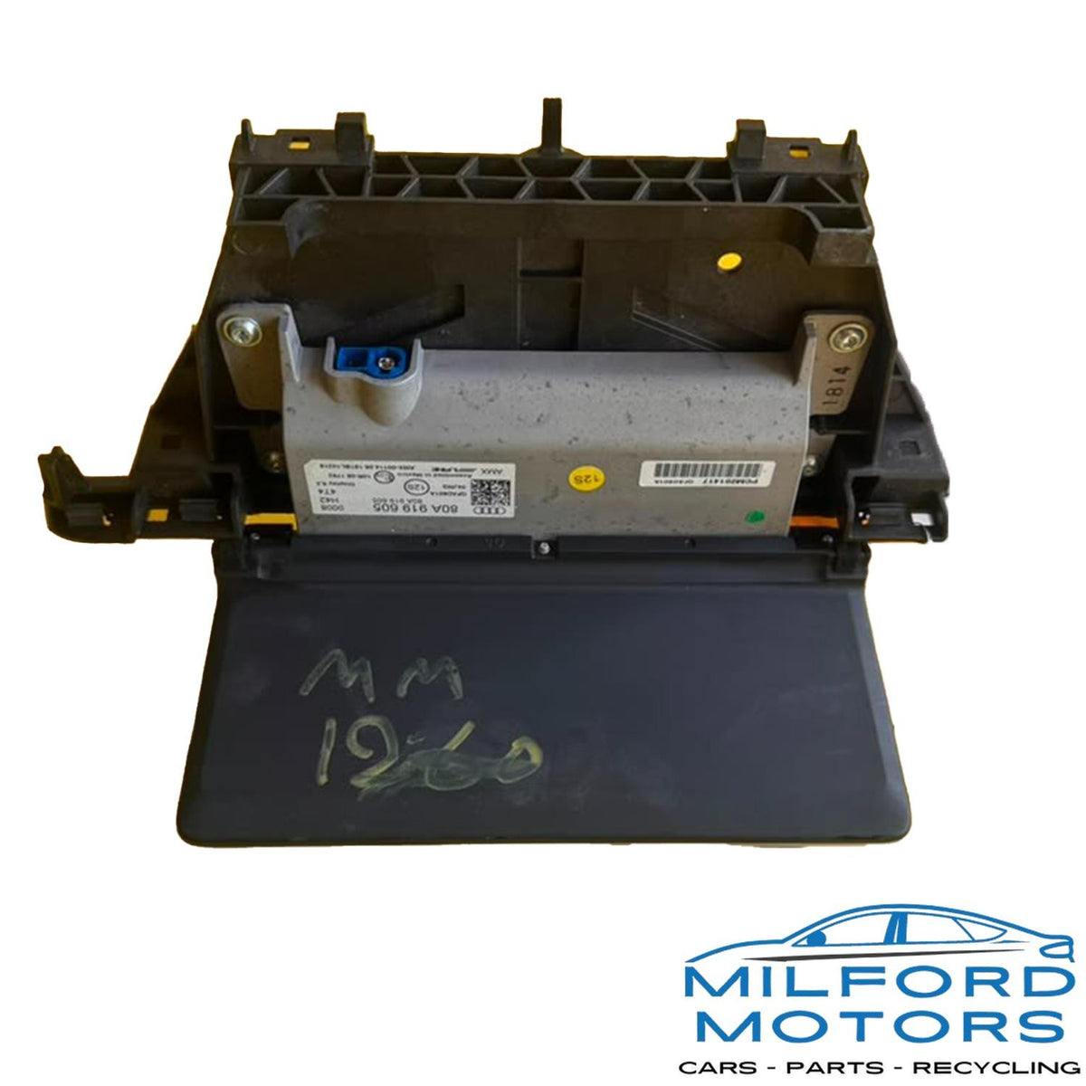 OEM Info-GPS-TV 8.25" Display Screen Opt I8H Fits 2018-2020 Audi Q5 SQ5 2.0L