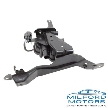 3 Way Valve w/ Bracket Fits 2017 Toyota Mirai Sedan