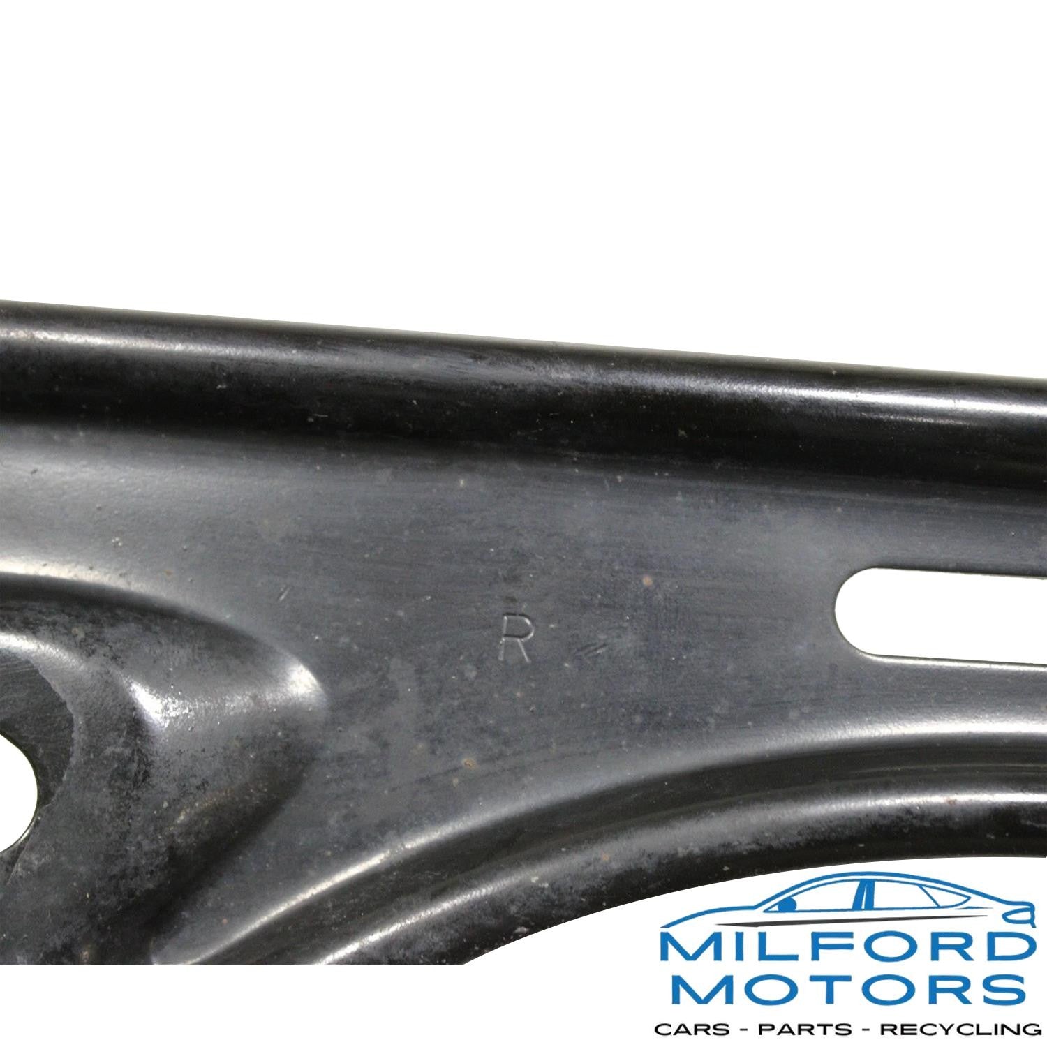 Rear Right Side Floor Pan Rail Mount Bracket - 2016 Toyota Corolla Sedan 1.8L