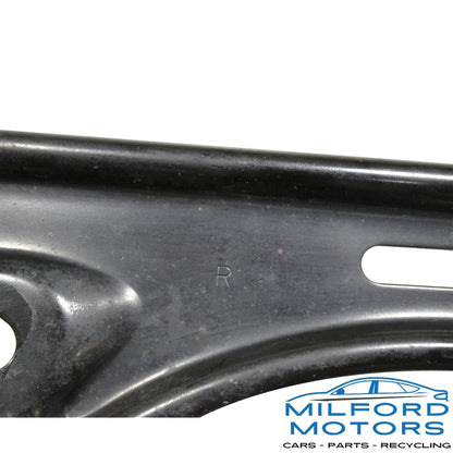 Rear Right Side Floor Pan Rail Mount Bracket - 2016 Toyota Corolla Sedan 1.8L
