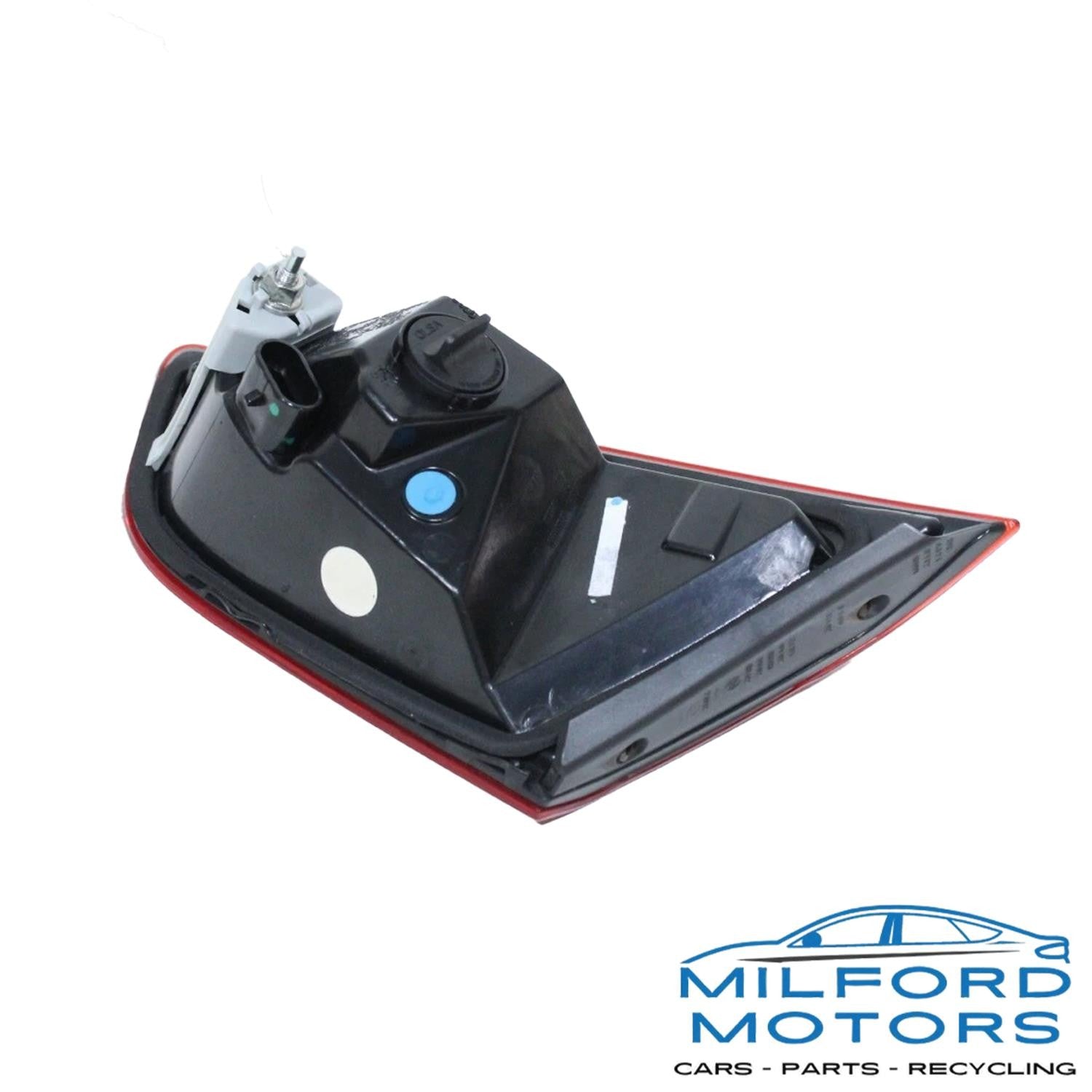 Rear Driver Side Trunk Mounted Tail Light Fits 2016 Maserati Ghibli Sedan 3.0L