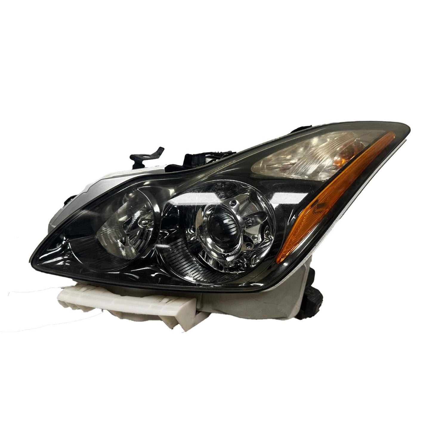 Driver Side HID/Xenon Headlight Assembly Fits 2011-2015 Infiniti Q60 G37 3.7L
