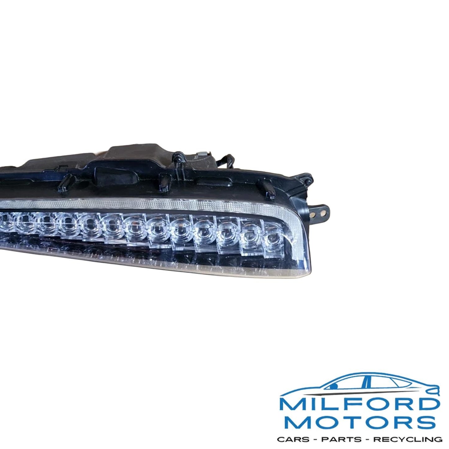 Passenger Side Daytime Running Fog Light Fits 2017 Toyota Mirai Sedan