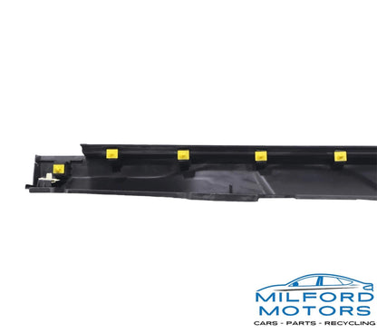 Passenger Side Skirt Rocker Panel Molding Fits 2023 Hyundai Kona Electric SEL