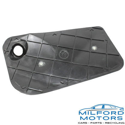 Front Right Side Door Inner Access Trim Panel - 2015 Audi Q7 Premium Plus 3.0L