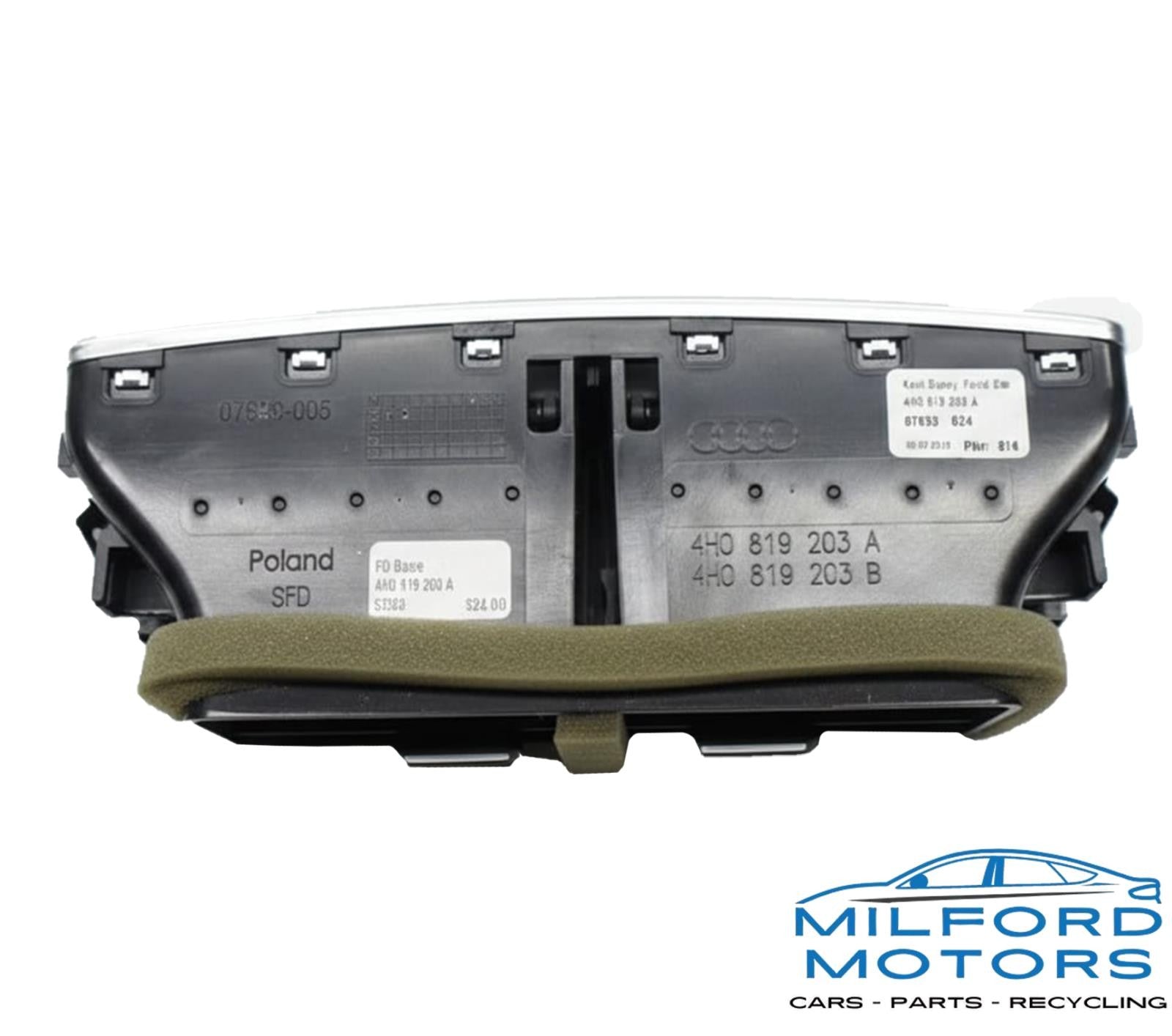 Rear Center Console HVAC A/C Heater Air Vent - 2015 Audi A8 quattro Sedan V8