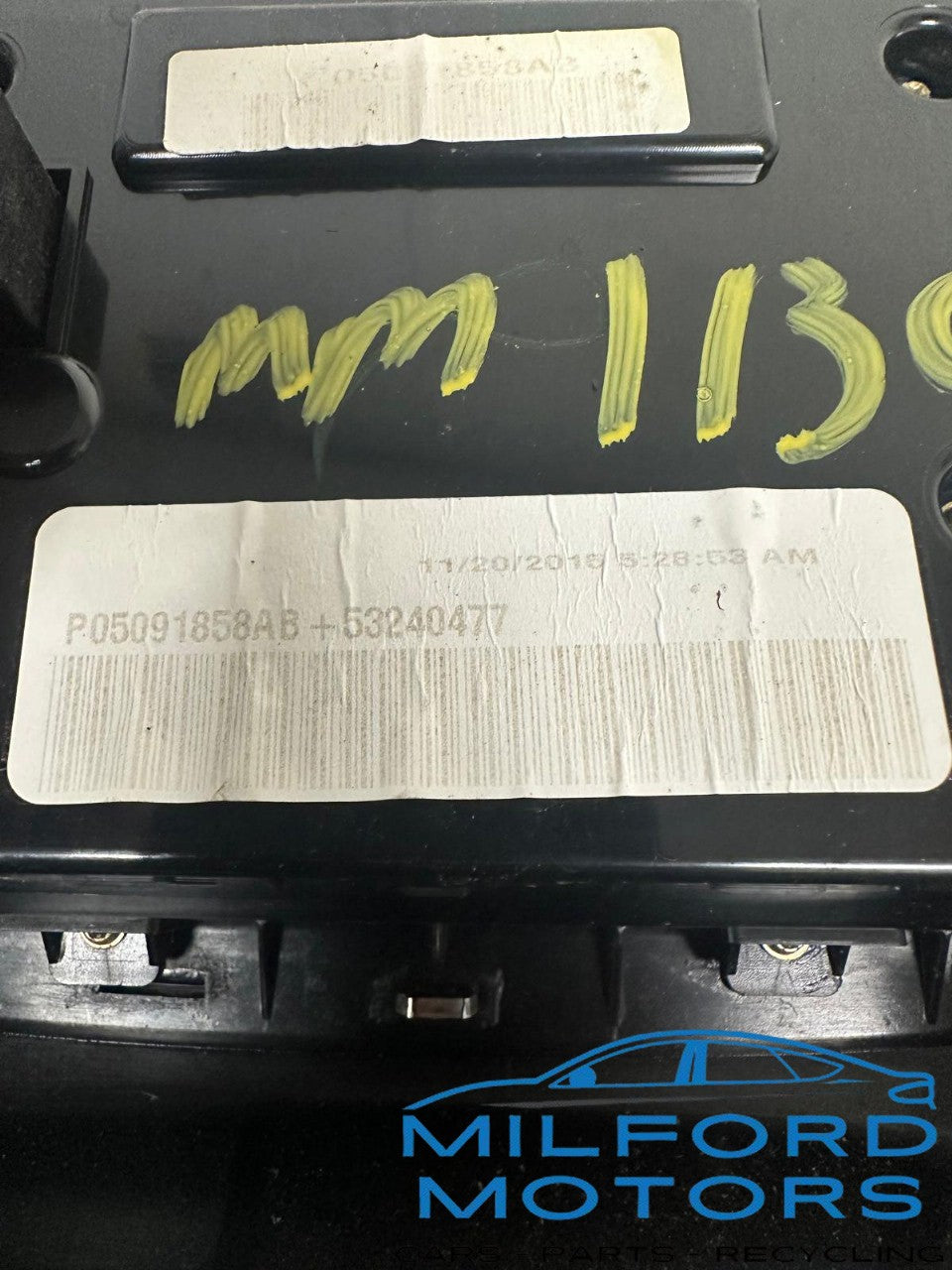 Climate Control Heat/AC Control 8.4" Display Screen 2014-2015 Dodge Durango V6