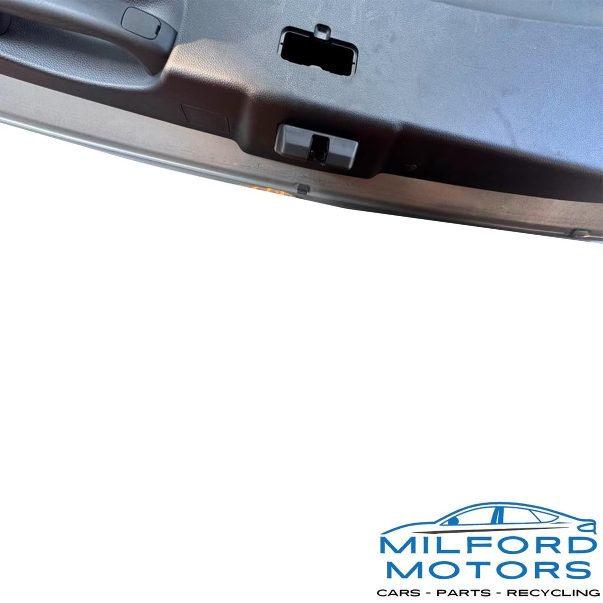 Trunk Decklid Tailgate Assembly Gray IM Fits 15-2016 Hyundai Santa Fe Sport 2.4L