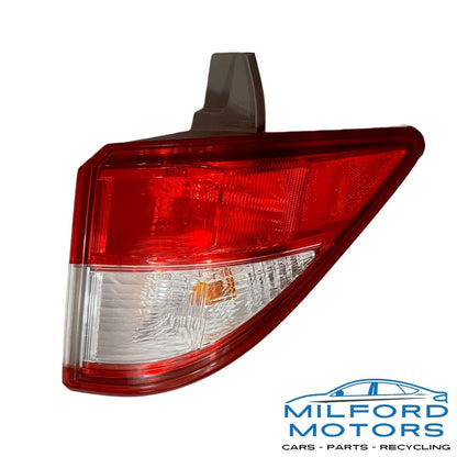 Passenger Side Tail light Quarter Panel Mounted Fits 2012 Nissan Quest 3.5L