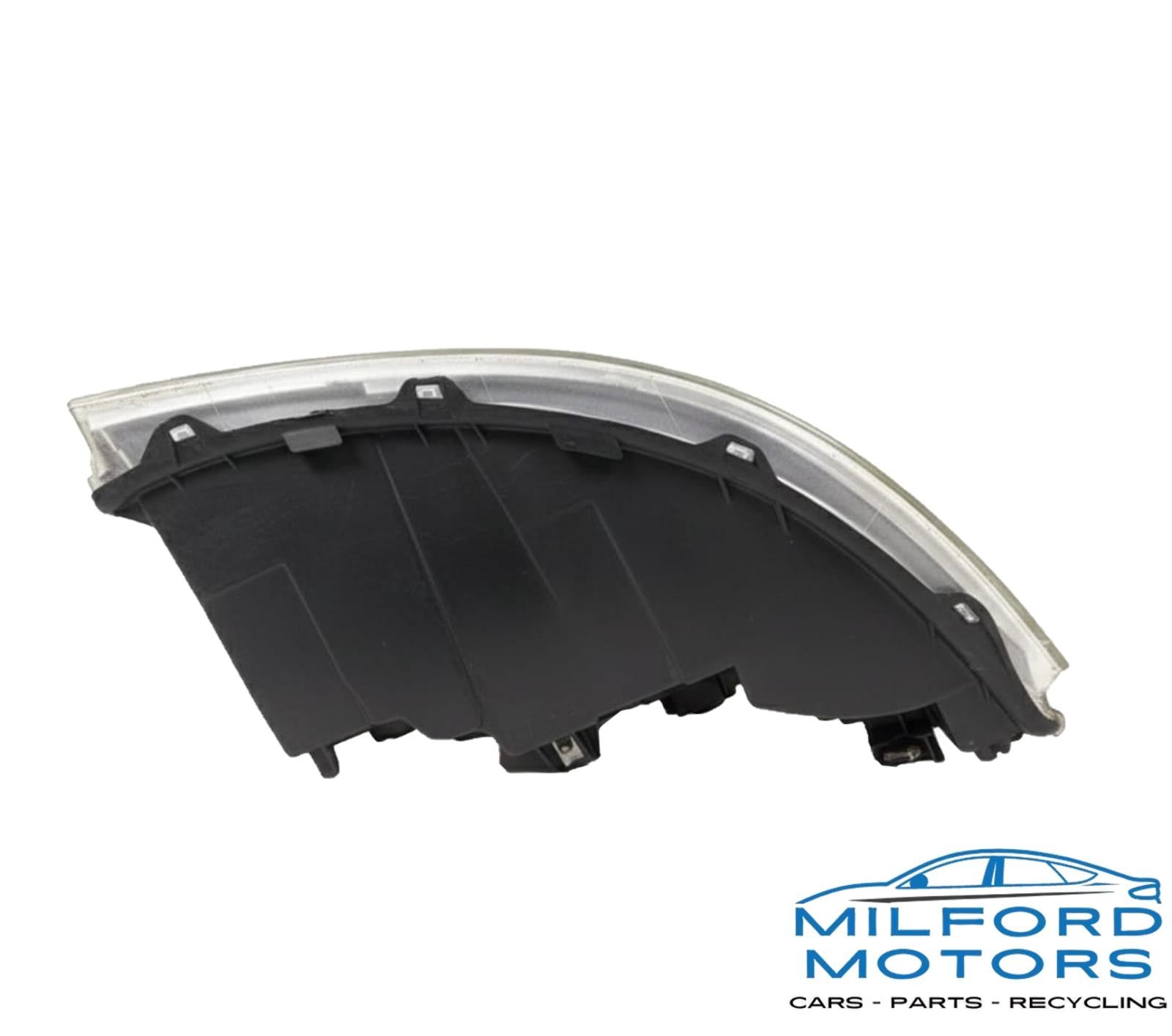 Driver Left Headlight Bright Background Fits 2003-2006 Ford Expedition 5.4L