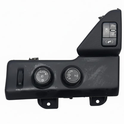 Dashboard Headlight/Traction Switch Control Fits 2015 GMC Yukon SLT 5.3L
