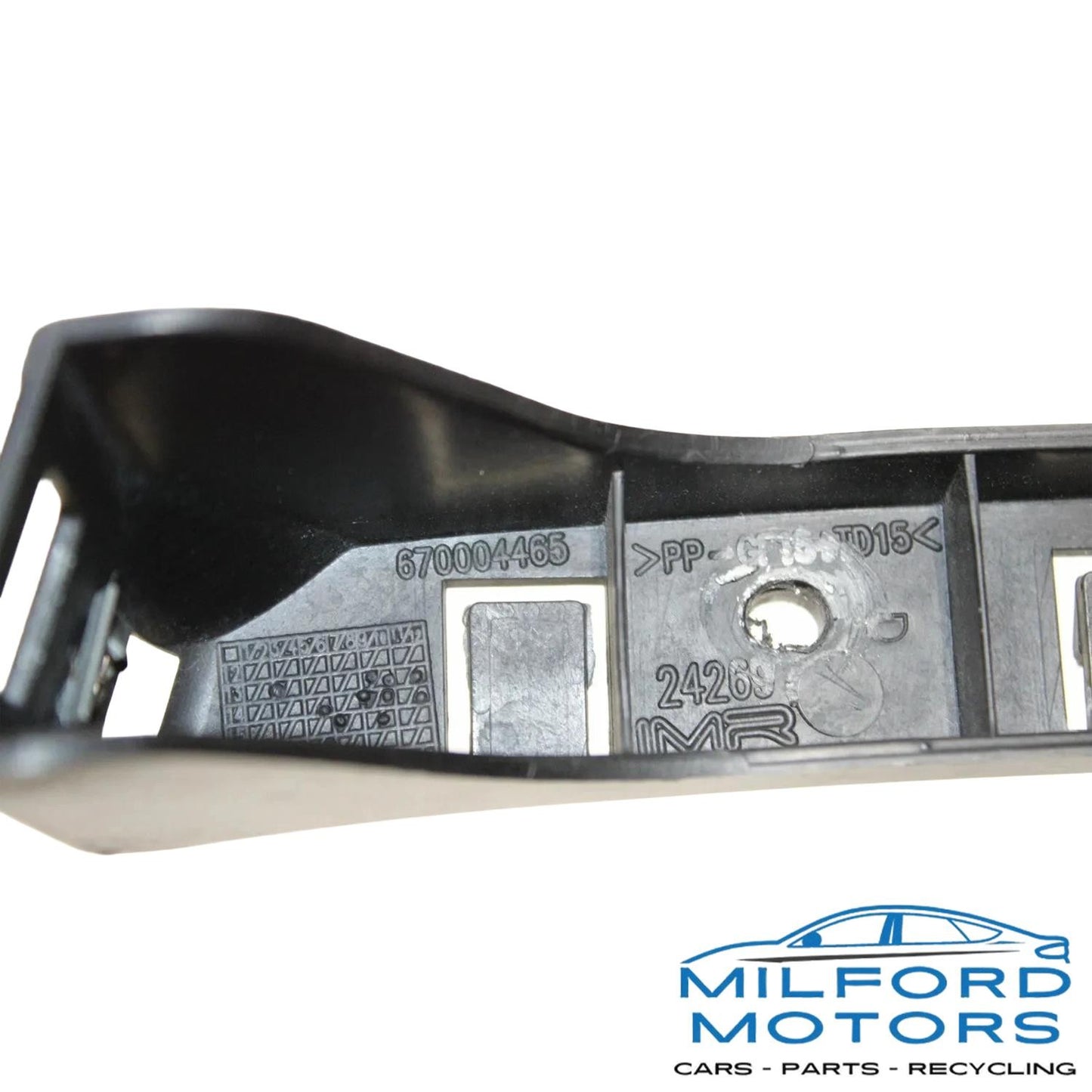 Rear Right Bumper Support Mount Bracket Fits 2016 Maserati Ghibli Sedan 3.0L