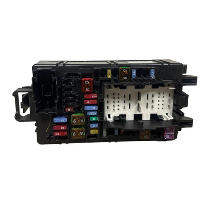 Cabin Engine Fuse Box Fits 2024 Chevrolet Silverado 2500HD 6.6L