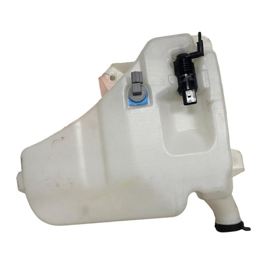 Wash Reservior Bottle Assebly Fits 24-2025 Chevrolet Silverado 2500HD 3500 6.6L