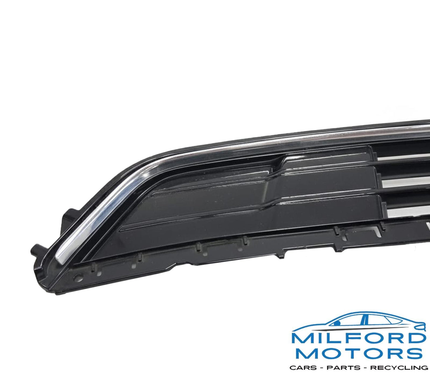 Front Bumper Left Fog Lamp Trim Cover Bezel - 2013 Ford Fusion Titanium Sedan L4