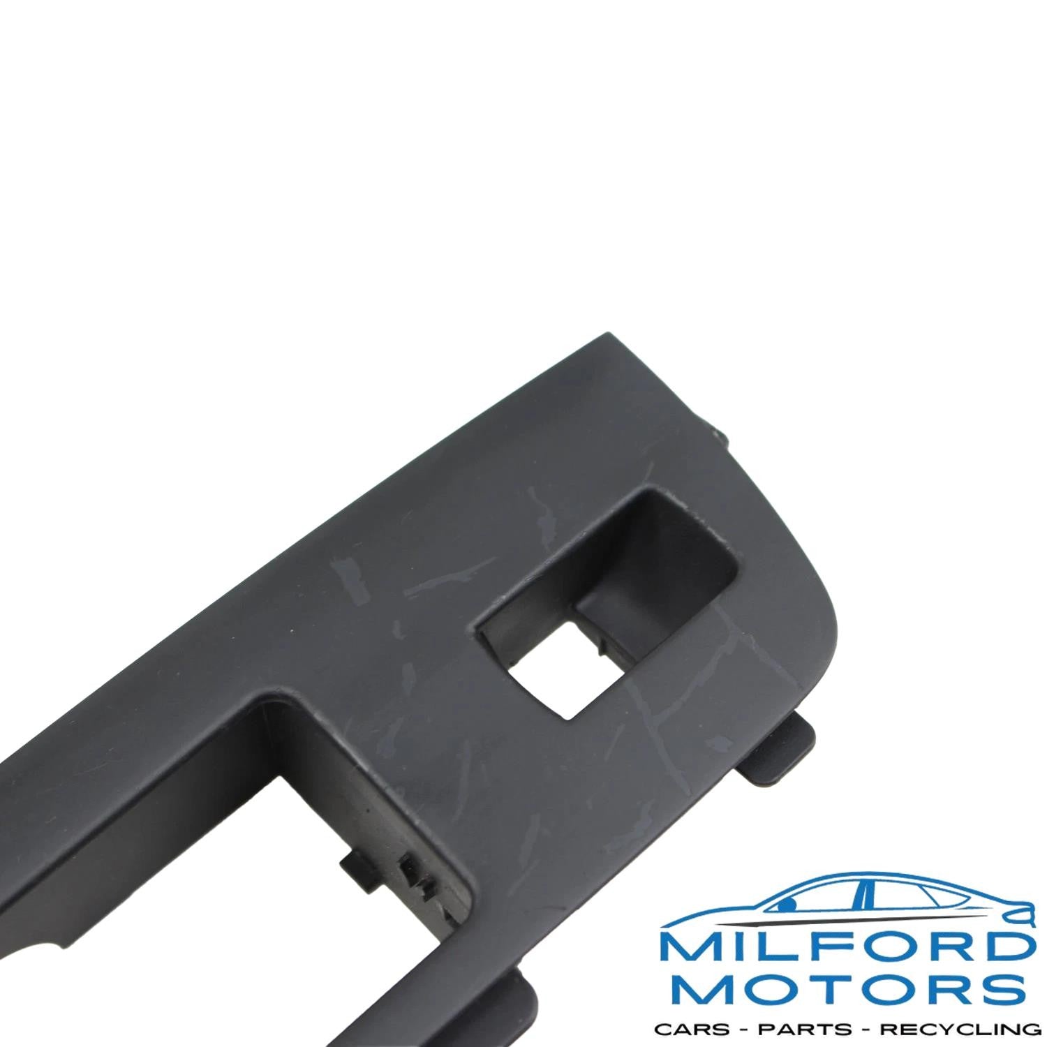 Rear Left Door Panel / Window Switch Bezel - 2015 Audi Q7 Premium Plus 3.0L