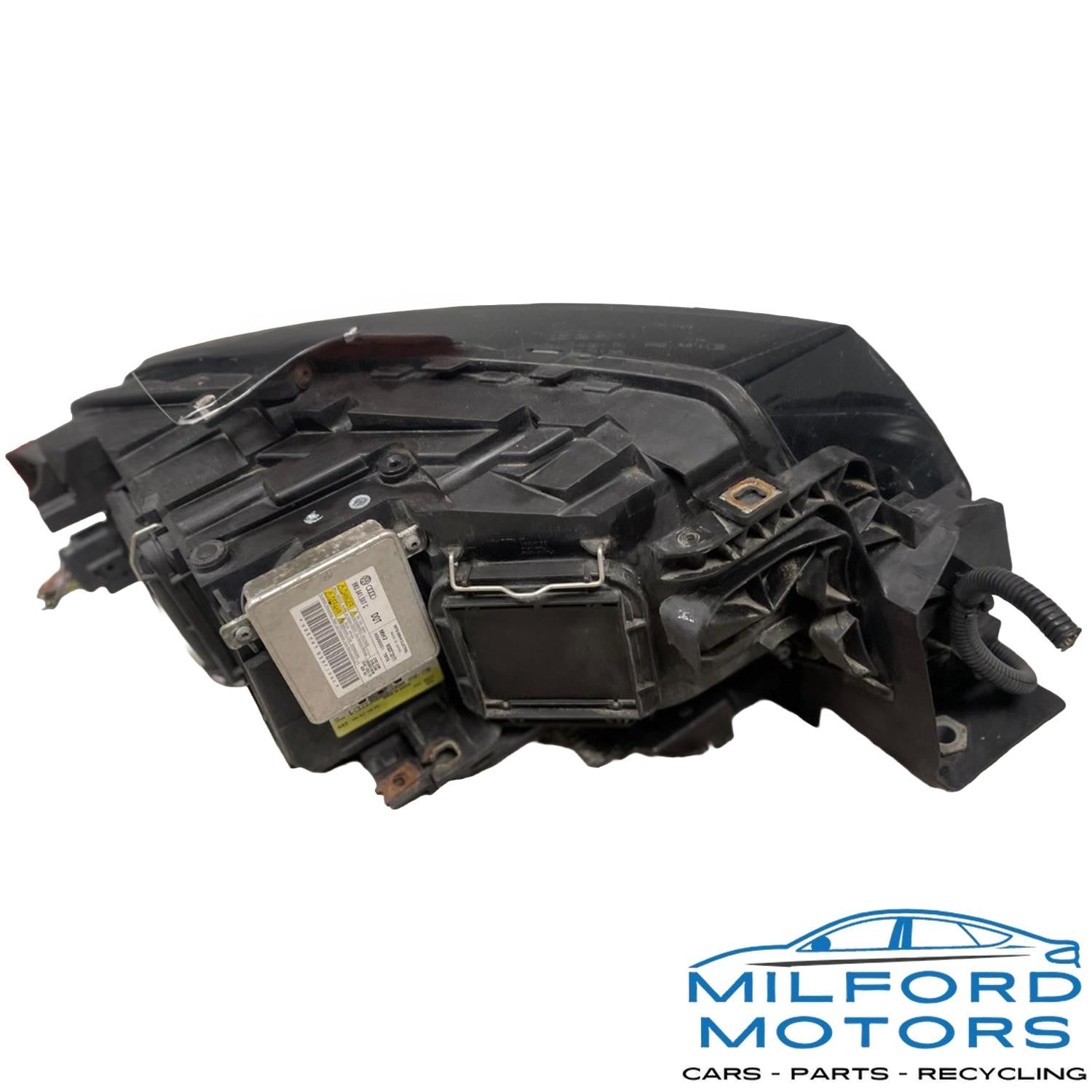 OEM Driver Side HID Headlight Assembly Fits 2009 - 2012 Audi Q5