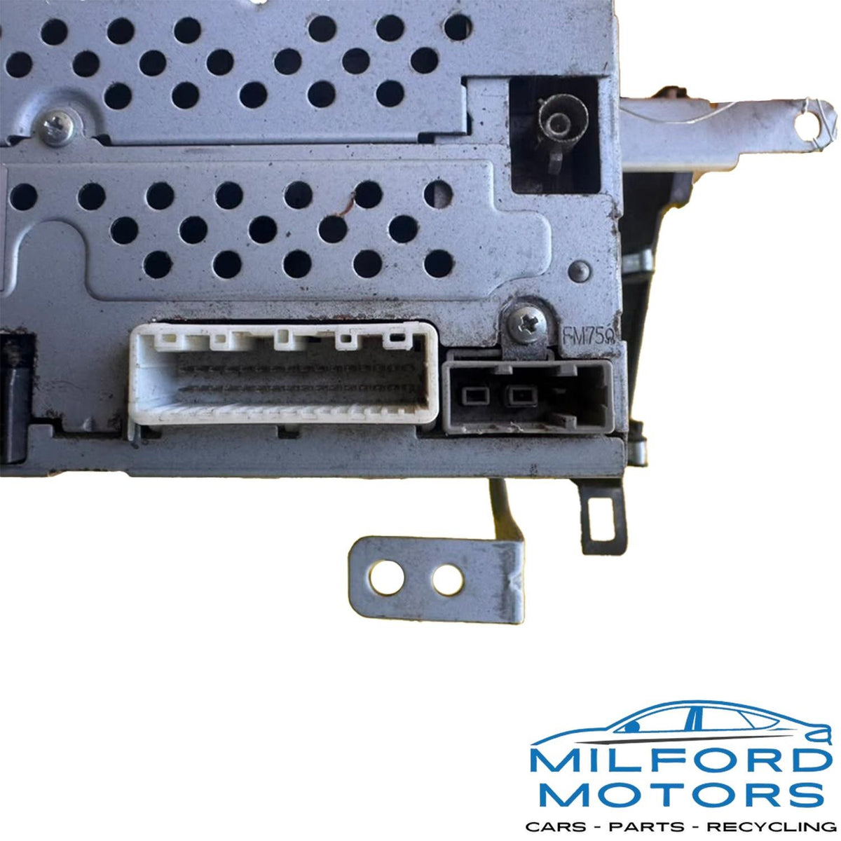 Radio Audio Receiver AM-FM-CD Single Disc Fits 2017 Nissan Rogue 2.5L 281856FL0A