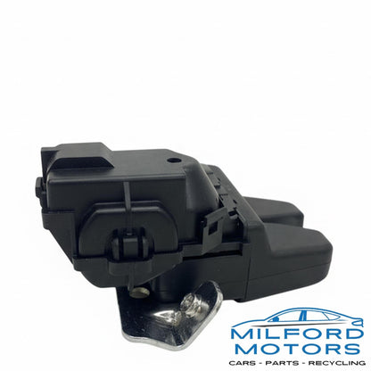 Lock Actuator Motor Latch - Fits 2016 Mercedes-Benz CLA250 2.0L