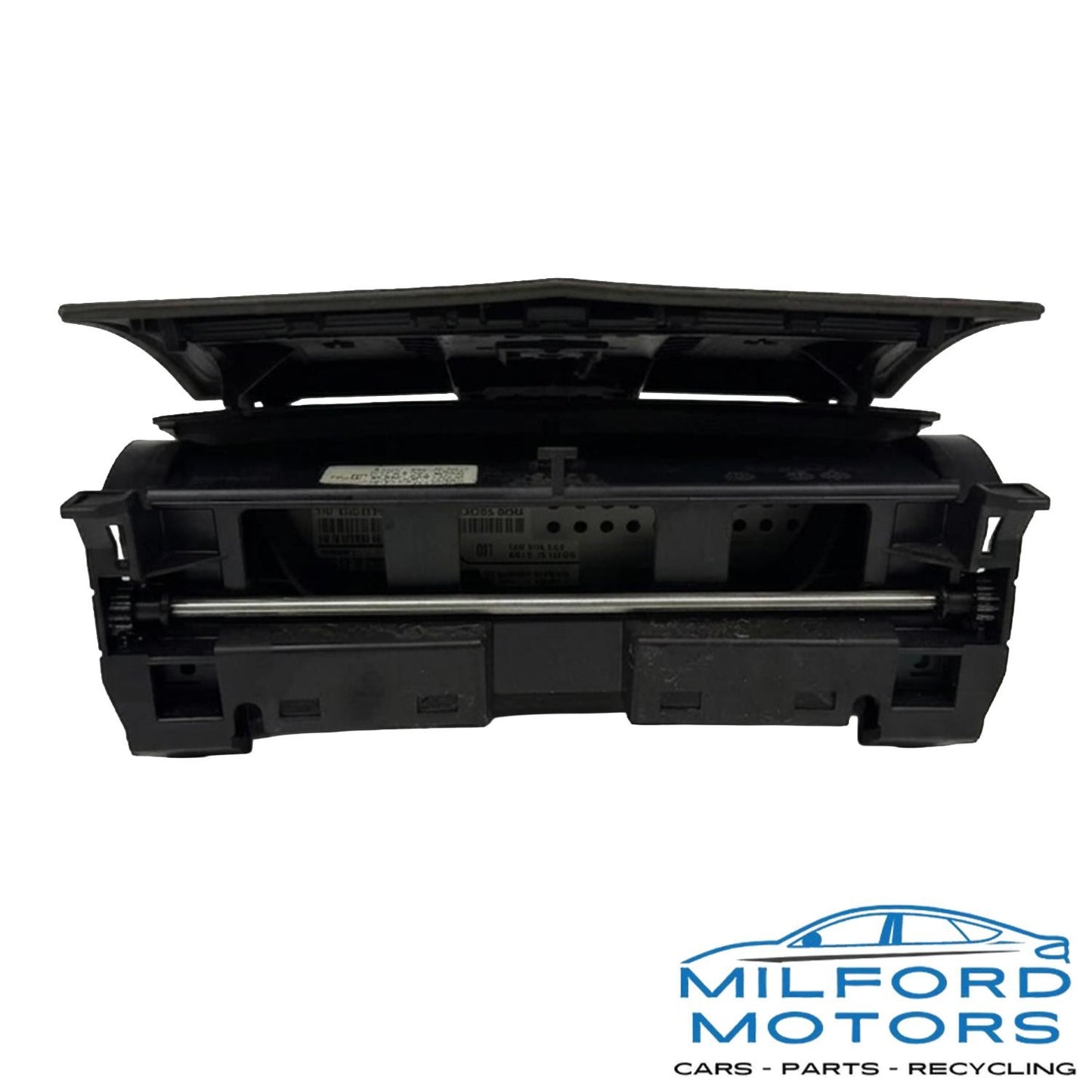 Info GPS -TV Screen Fits 2008-2011 Mercedes-Benz C230 C250 C300 C350 2048205497