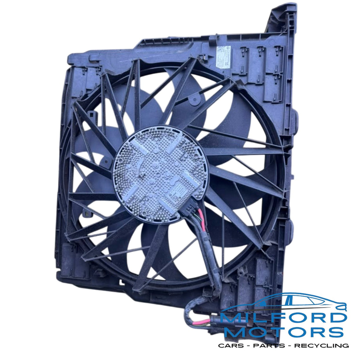 OEM Front Main Radiators Fits 2011-2016 BMW 550i Sedan 4.4L