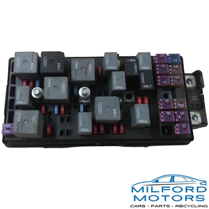 OEM Engine Compartment Fuse Box Fits 2010 Chevrolet Malibu LTZ Sedan 2.4L
