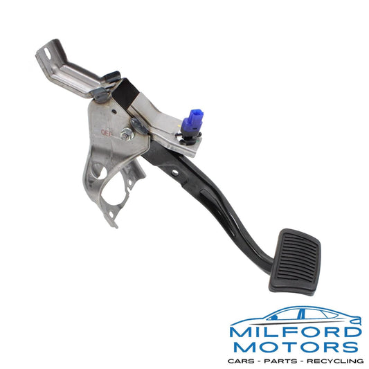 Brake Stop Pedal w/ Bracket Fits 2023 Hyundai Kona Electric SEL 32800-J9200
