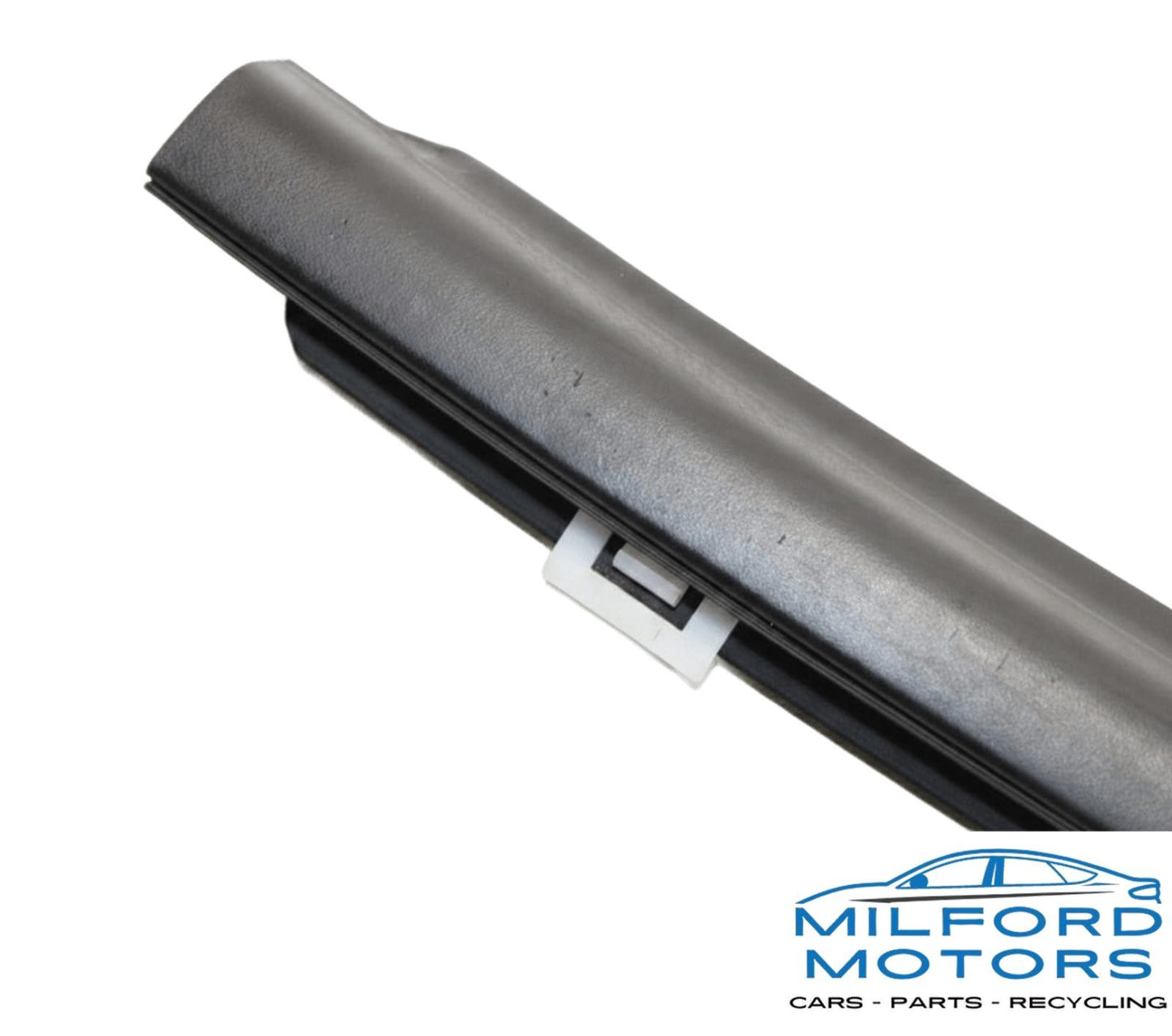 Front Left Side Door Window Belt Molding Fits 2023 Hyundai Kona Electric SEL