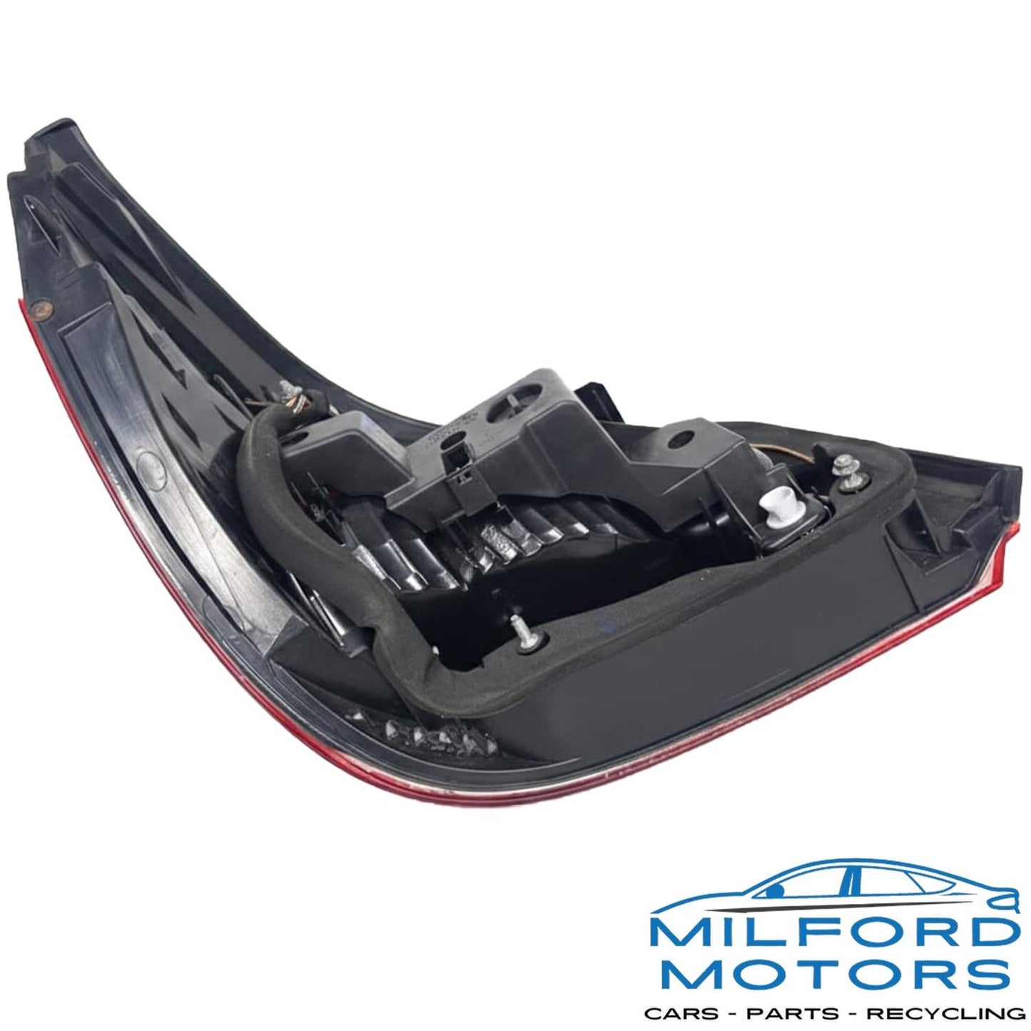 Passenger Side Tail Light Quarter Panel Mounted Fits 2008-2010 BMW 528i 3.0L