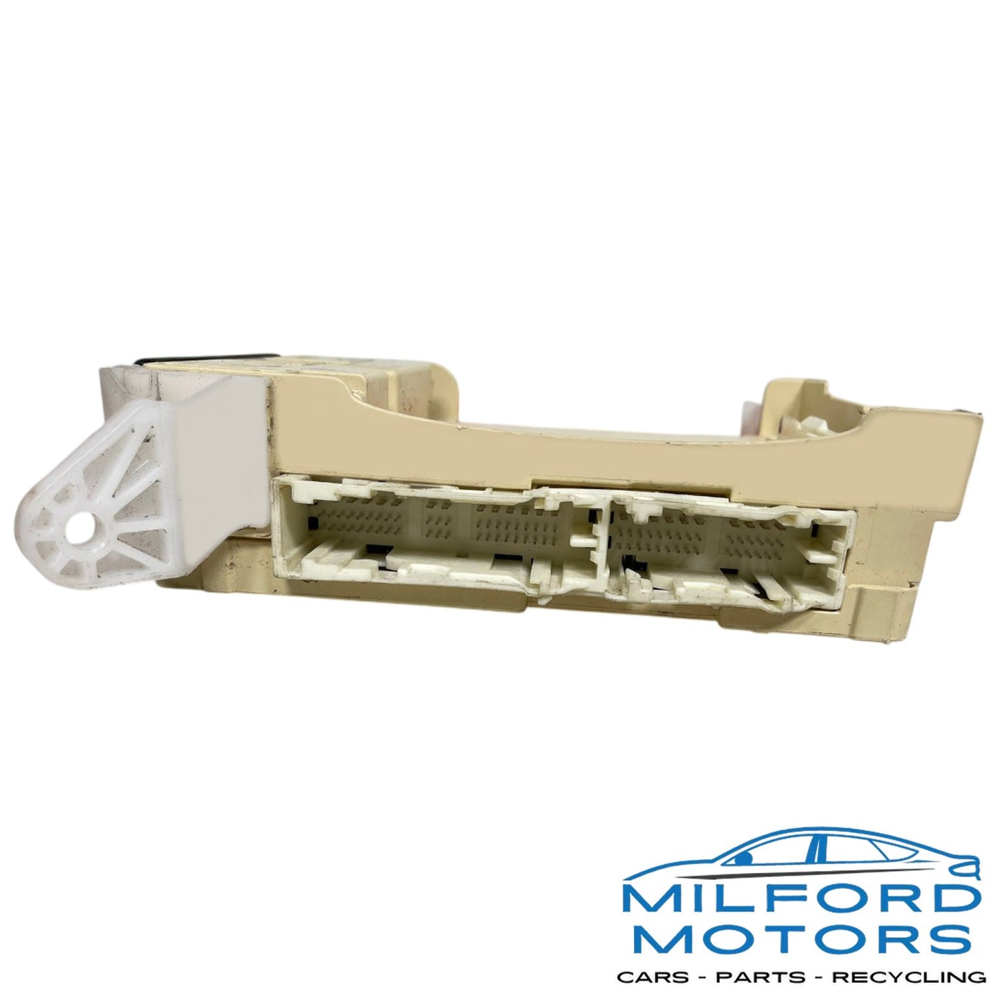 Cabin Fuse Box Fits 2015-2016 Camry Hybrid LE / Hybrid XLE Sedan 2.5L