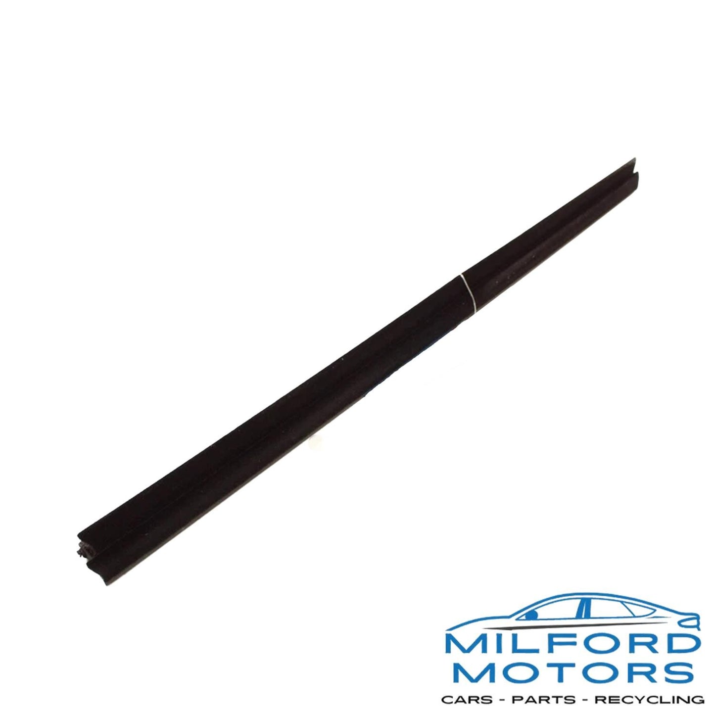Front Left Door Window Inner Weatherstrip Seal Fits 2017 Infiniti Q50 Sedan 2.0L