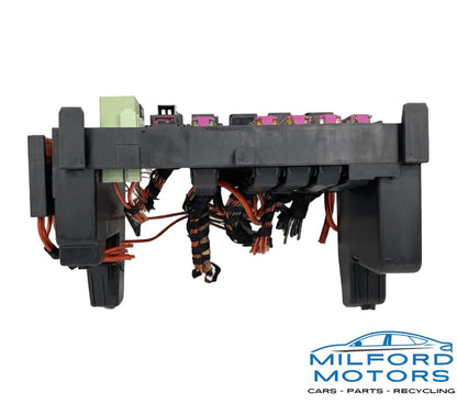 Interior Cabin Fuse Relay Junction Box PNC Fits 2015 Audi A8 quattro Sedan 4.0L
