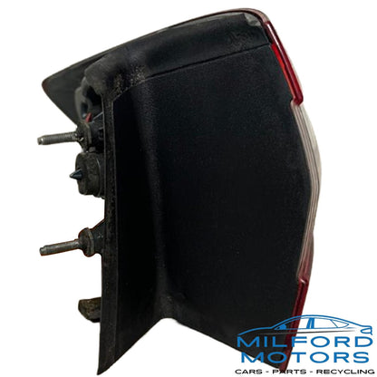 Passenger Side Tail Light Quarter Panel Mounted Fits 13-2016 Ford Fusion SE 1.5L
