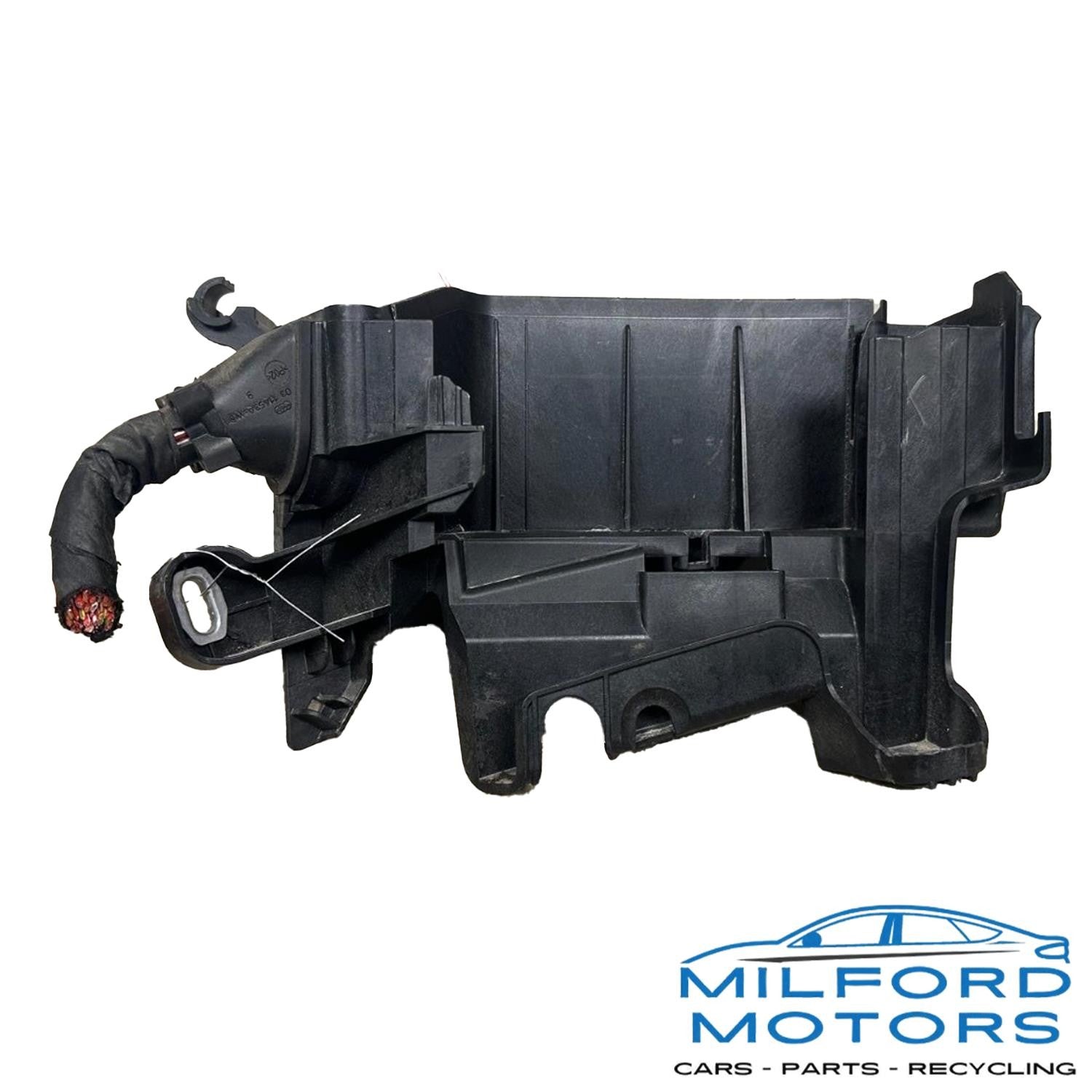 Fuse Box Engine Compartment Fits 2013-2019 Mercedes-Benz B-Class CLA-Class 2.0L