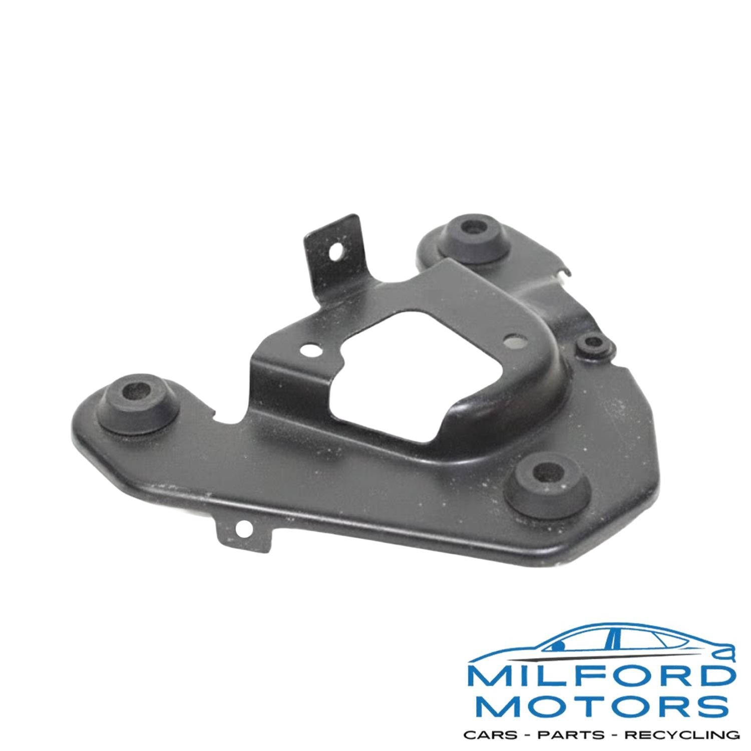 Front Right Air Intake Cleaner Box Mount Bracket Fits 2016 Maserati Ghibli 3.0L
