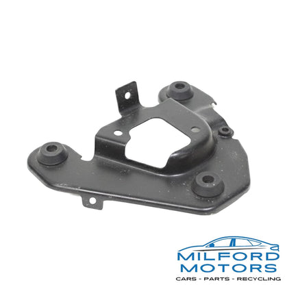 Front Right Air Intake Cleaner Box Mount Bracket Fits 2016 Maserati Ghibli 3.0L