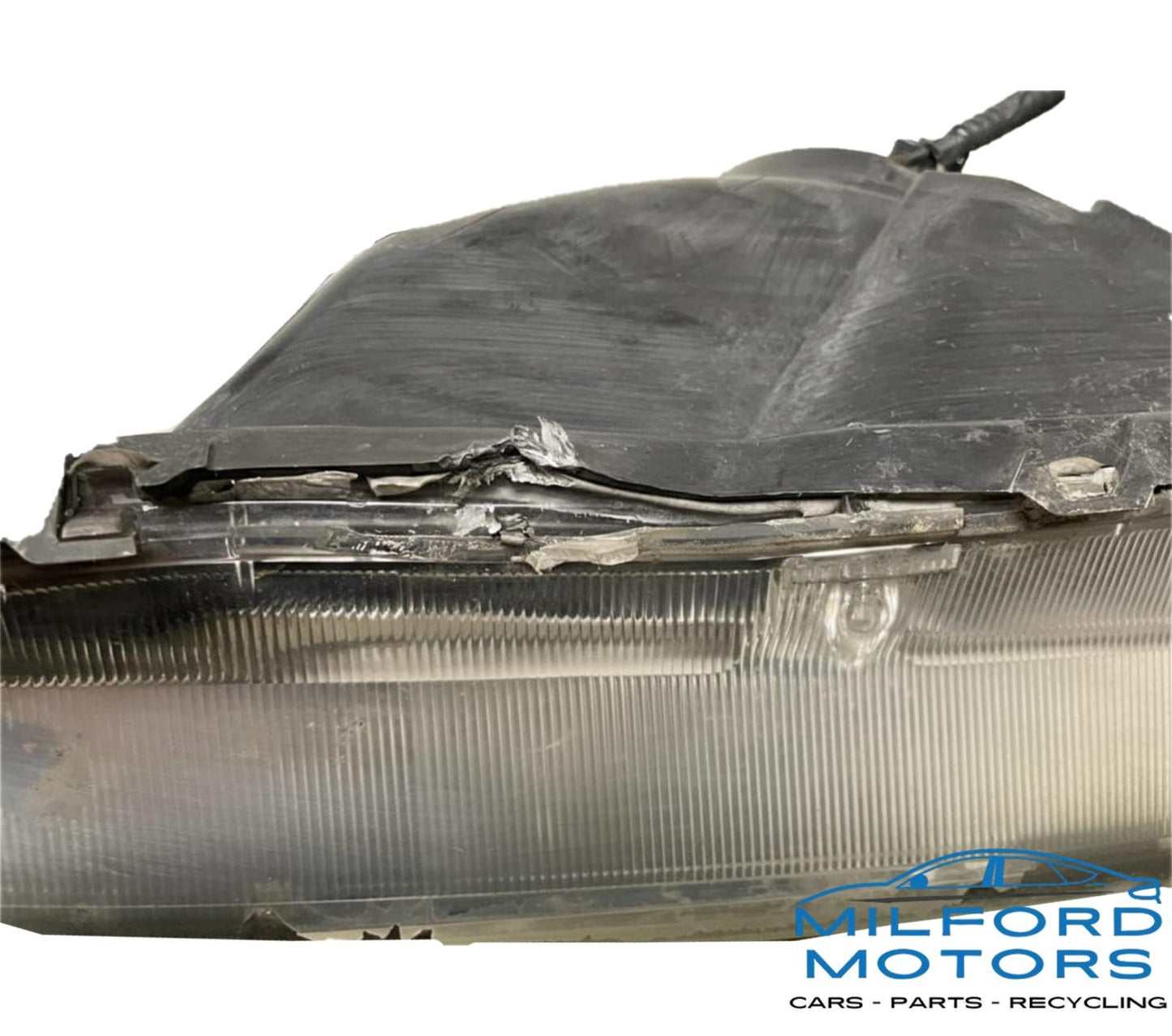 Passenger Side Headlight Assembly Fits 2006 Honda Accord 2.4L