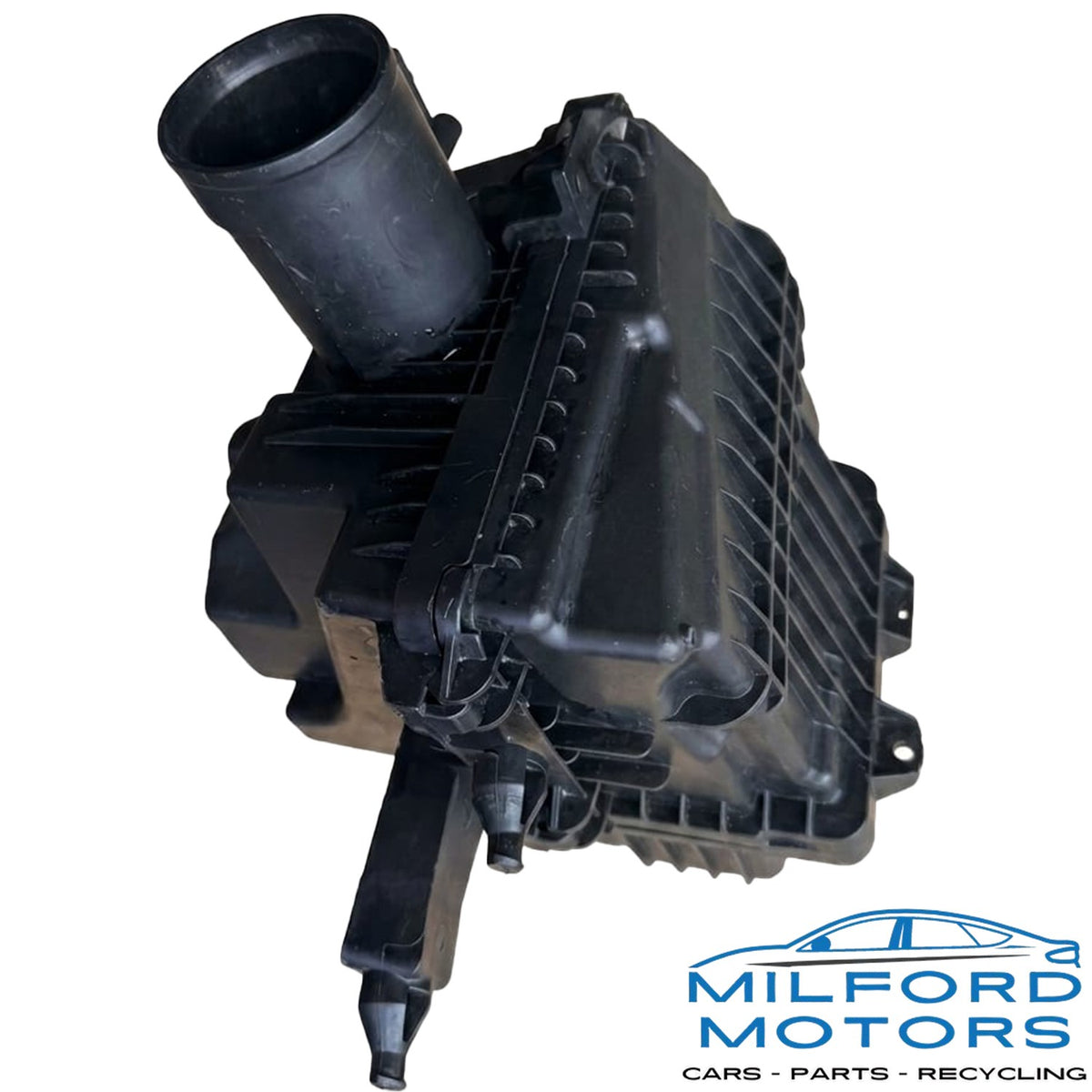 Air Cleaner Air Intake Box Fits 2015-2019 Nissan Rogue S / SL / SV 2.5L