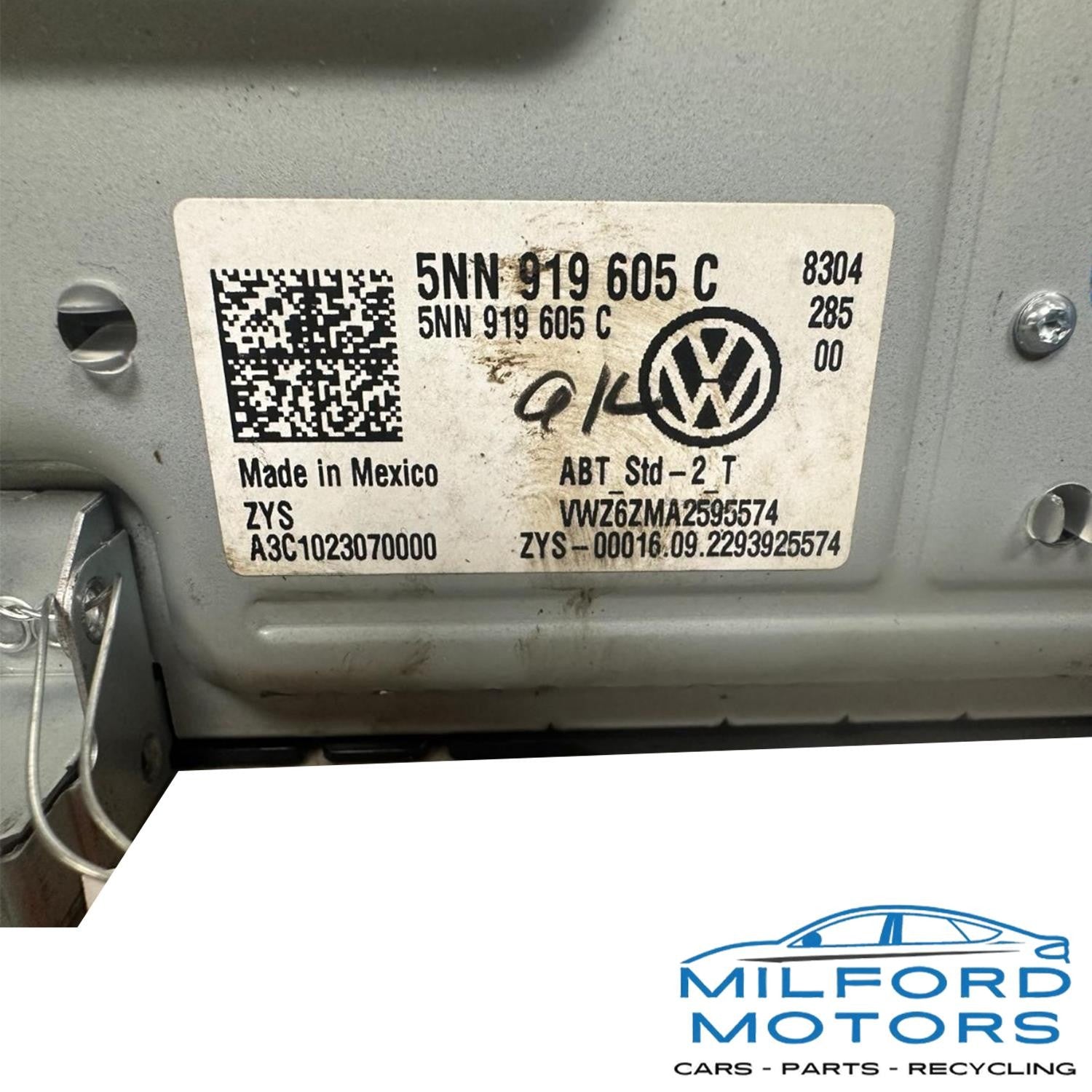 Info-GPS-TV 8" Screen Display & Control Fits 2024 VW Tiguan 2.0L ID:5NN919605C