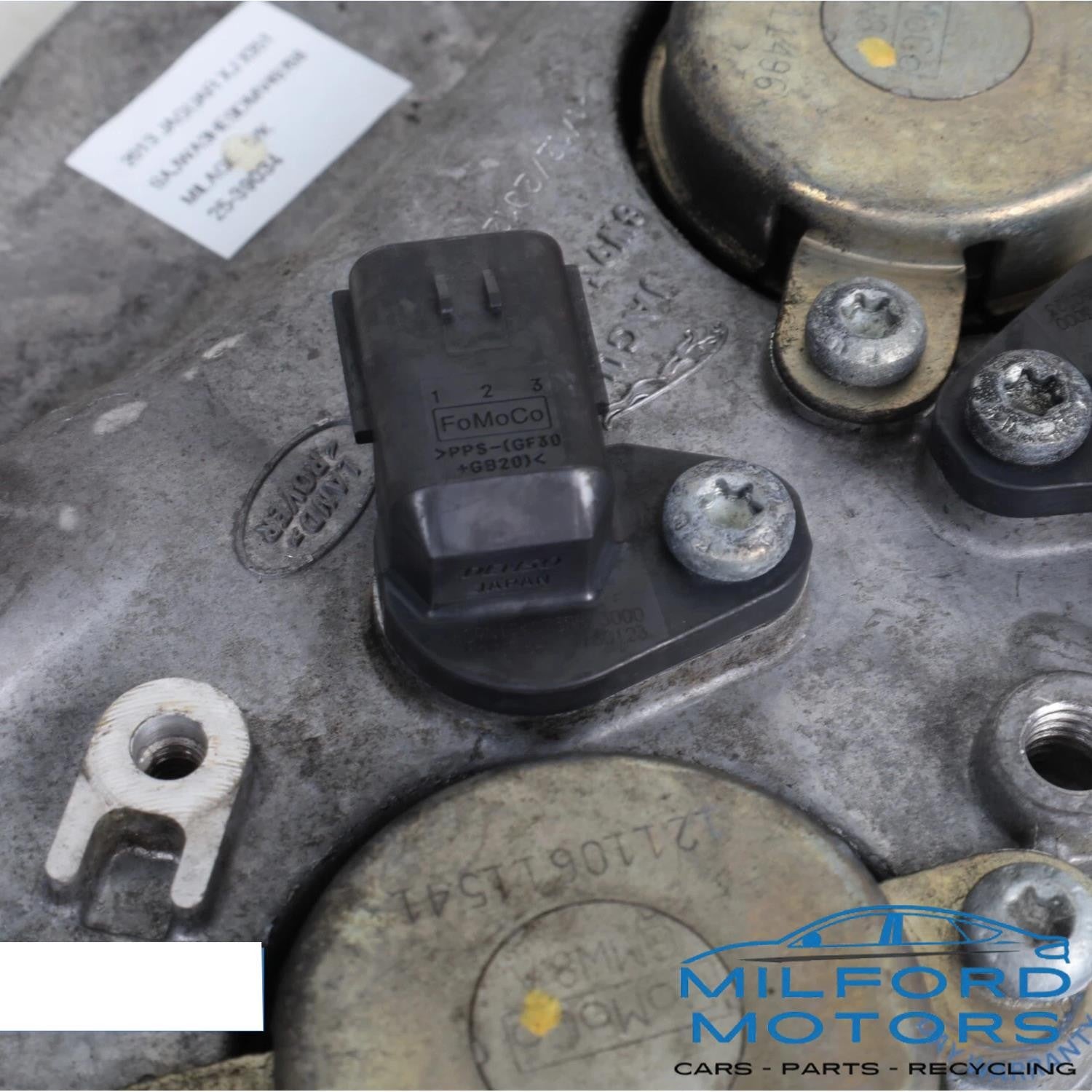 Passenger Side Engine Timing Chain Cover - 2019 Land Rover Range Rover Velar L4