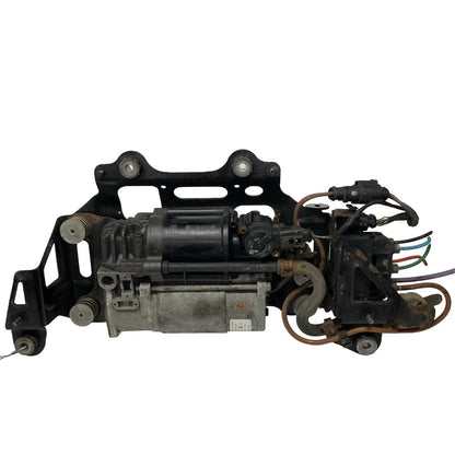 Air Suspension Compressor Pump Unit - 2015 Audi A8 quattro Sedan 4.0L 4H0616005C