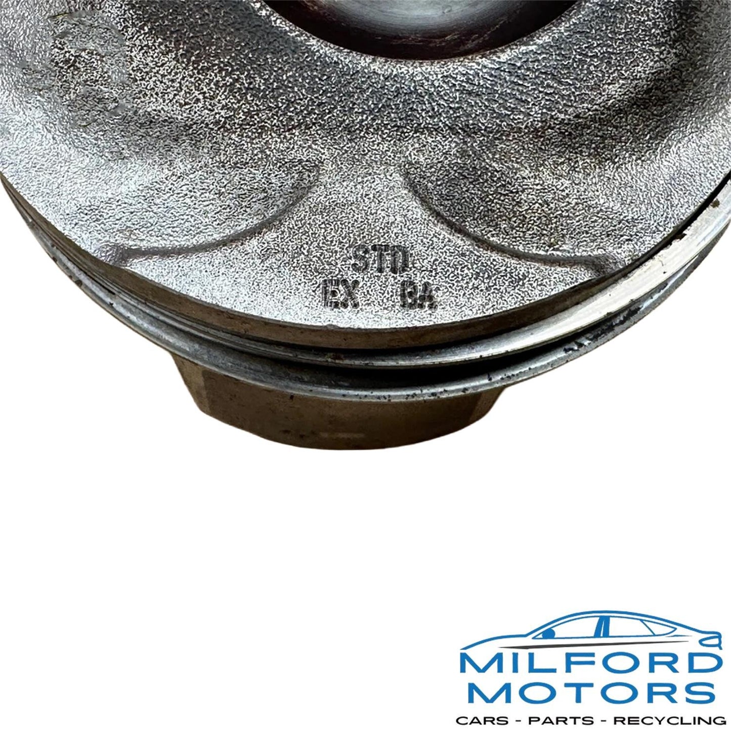 Engine Piston Fits 2019 Land Rover Range Rover Velar 2.0L