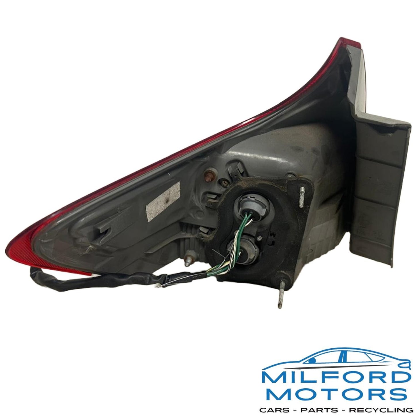 Passenger Side Tail Light Quarter Panel Mounted Fits 2013-2016 Toyota Venza 2.7L
