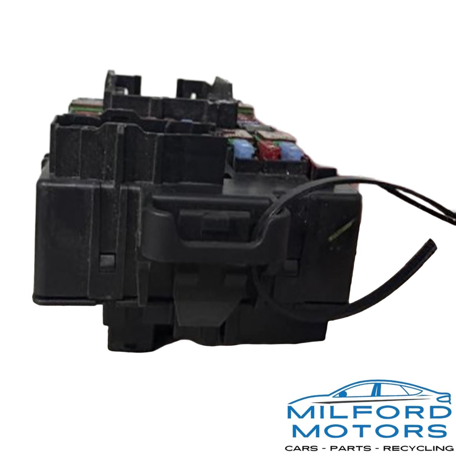 Cabin Fuse Box Fits 2022 Chevrolet Silverado 3500HD 6.6L