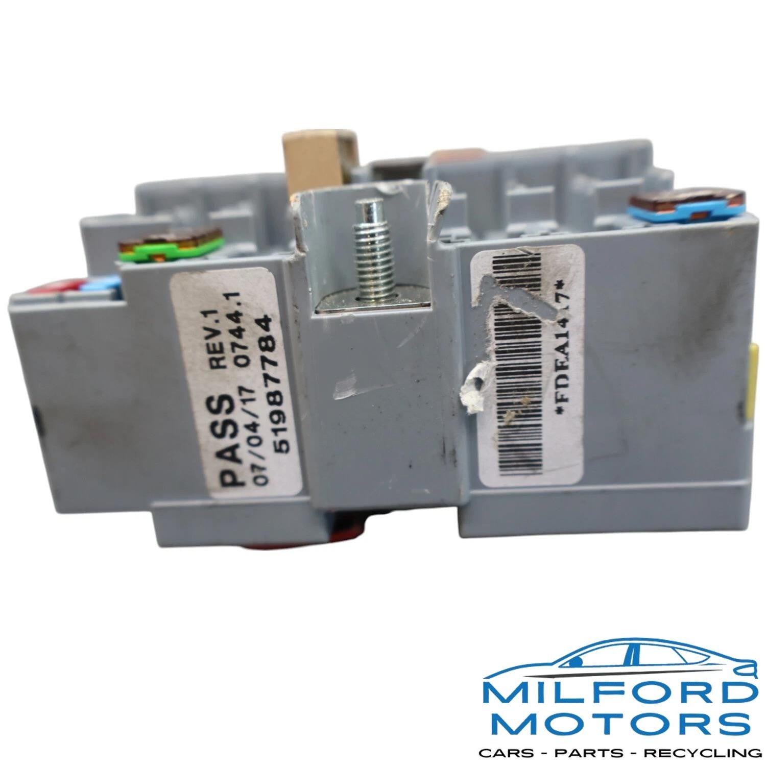 Engine Compartment Fuse Box - 2020 Alfa Romeo Giulia 2.0L 519-877-84